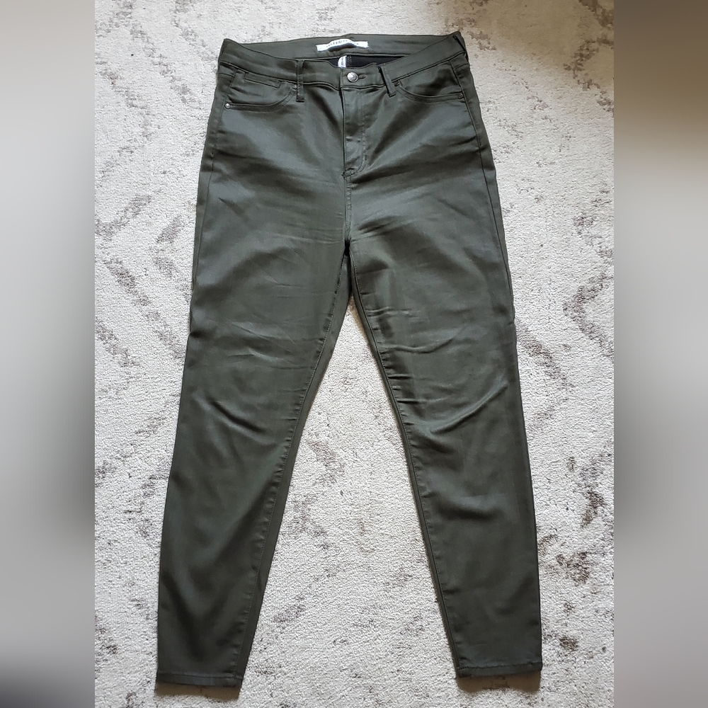 Celebrity Pink Jeans 13